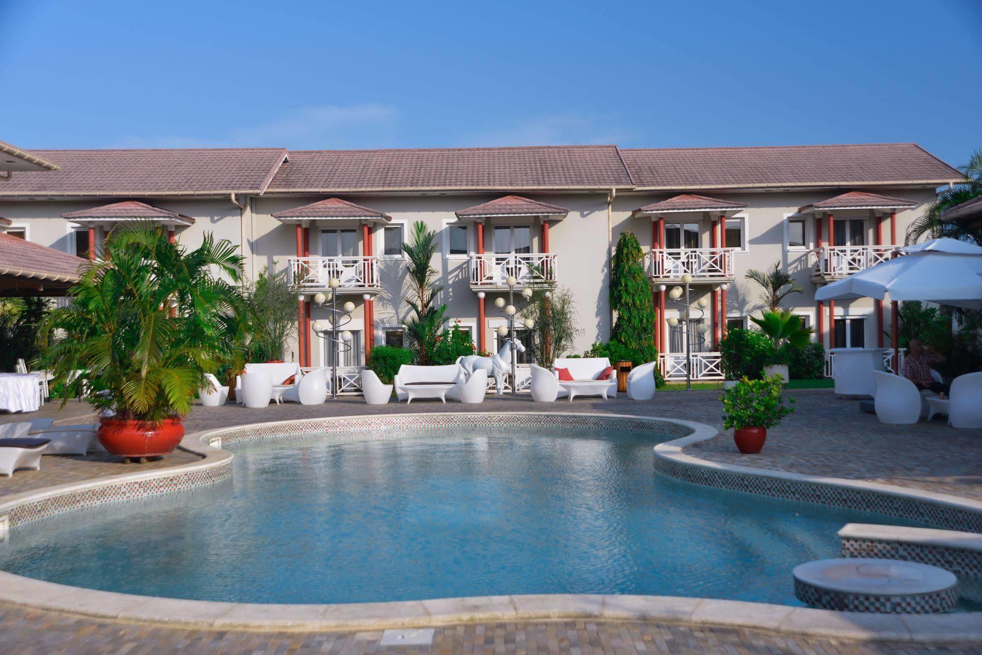 Nomad Suites Residence Libreville Exterior foto