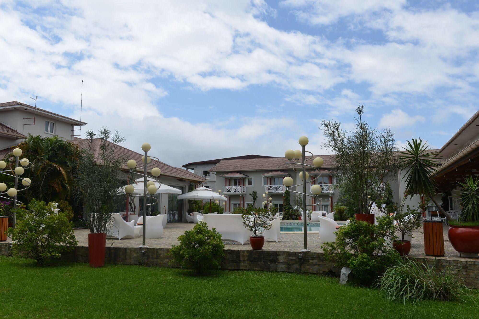 Nomad Suites Residence Libreville Exterior foto